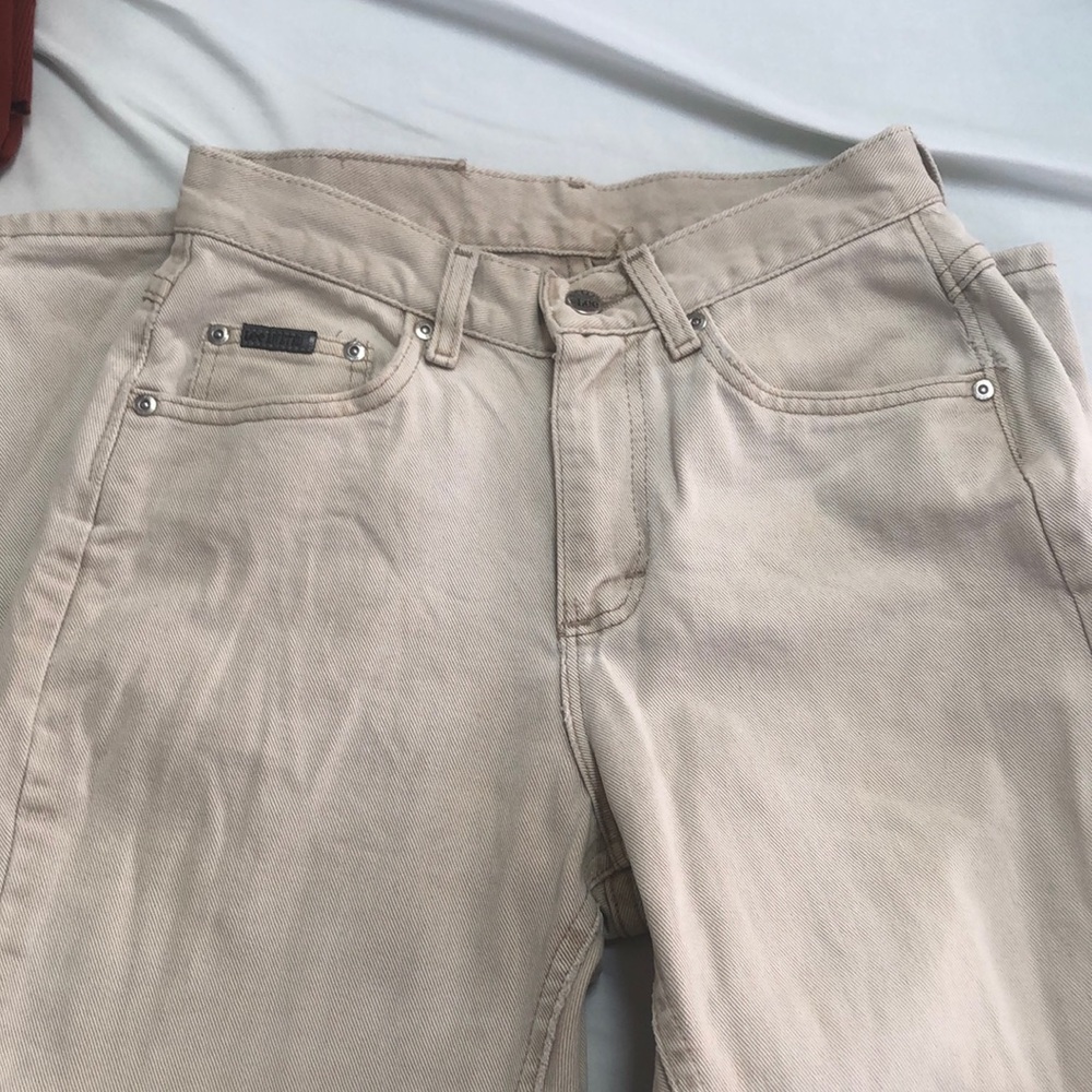 HIGH WAISTED CREAM COLORED LEE RIVETED JEANS